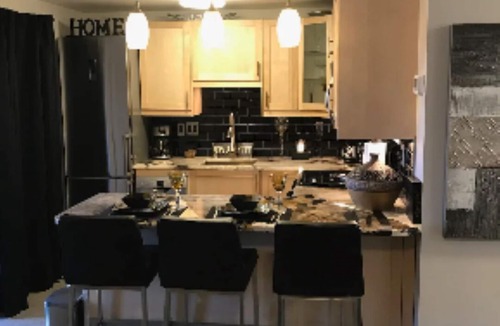 Whittier Condo | Downtown LUXURY Condo on Pearl!