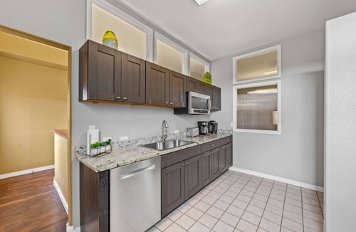 Grand Junction Apartment | Downtown Modern Condo Inside the Historic St. Regis