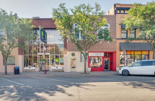 Montrose Apartment | Downtown Montrose Apartment, 12 Mi to Natl Park!