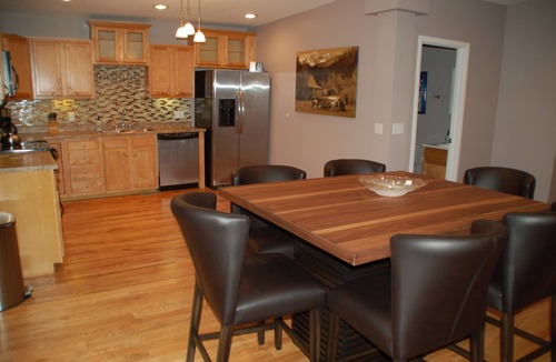 Cole Condo | DOWNTOWN/RINO DISTRICT Beautiful 2 Bedroom 2 Bath Condo