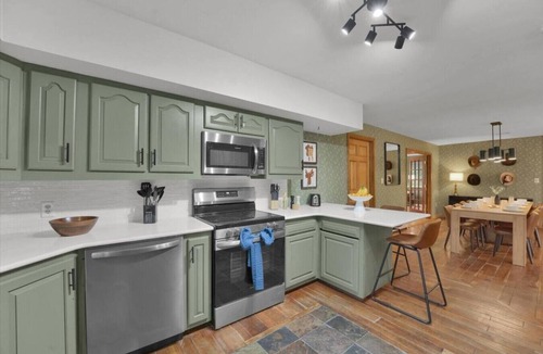 Cresco House | Dream Poconos Gateway Your private farm experience