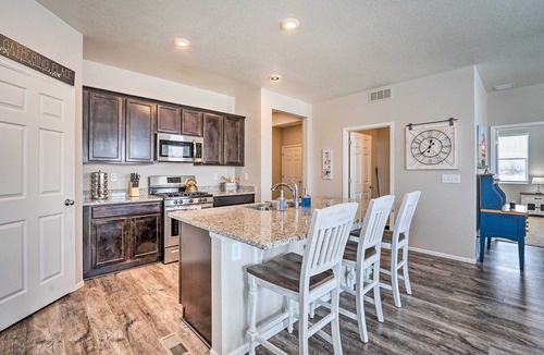 Windsor House | Dreamy Windsor Home with Grill ~ 3 Miles to Lake!