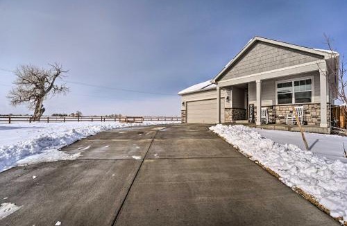 Windsor House | Dreamy Windsor Home with Grill about 3 Miles to Lake!