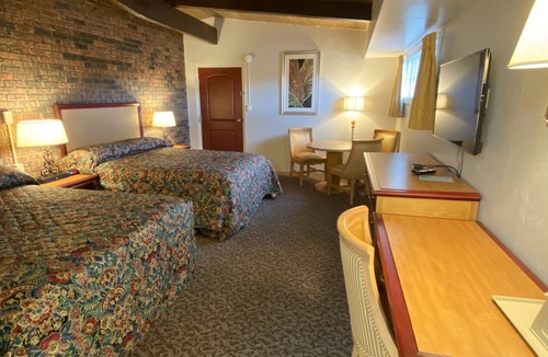 Alamosa Hotel | Dunes Inn