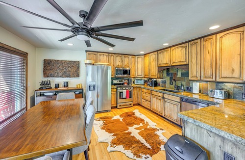 Steamboat Springs House | Duplex in Quiet Family Neighborhood 1 Mi to Skiing
