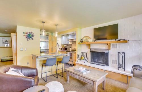 Eagle-Vail Apartment | Eagle-Vail Hideaway with Golf, Ski, and More!