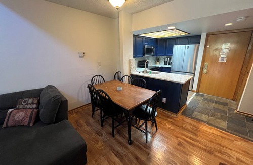 East Village at Copper Condo | East Village Walk To Super Bee Lift Restaurants and Shops Hot Tub Access