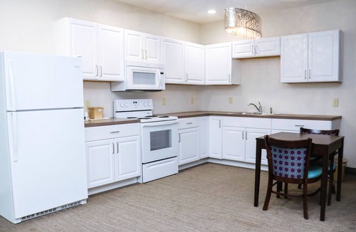 Bryan Hotel | Econo Lodge