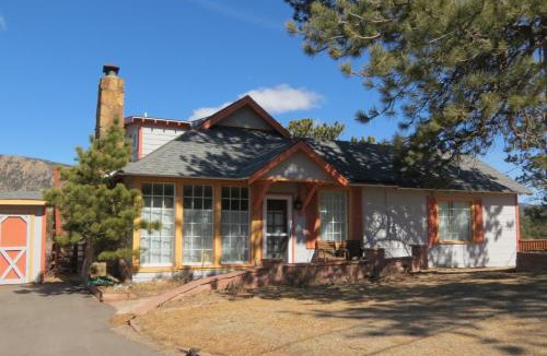 Estes Park House | Edelweiss Mountain Haus