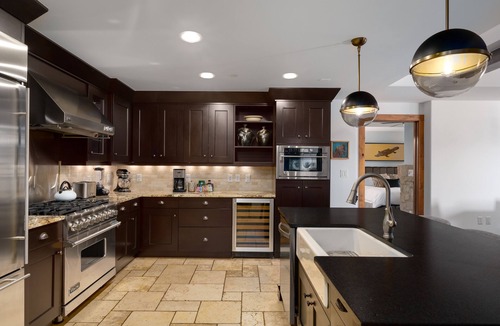 Steamboat Springs Condo | Edgemont 2506 - Ski-In/Out Luxury - 2BR/2BA w/Fireplaces, Hot Tubs & Fire Pit