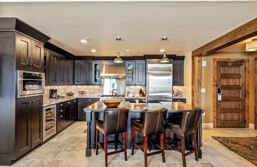 Steamboat Springs Condo | Edgemont 2507 Luxury On Mountain Condo With Ski-In/Ski-Out Access!