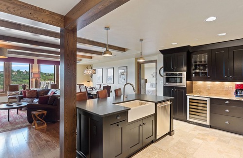 Steamboat Springs Condo | Edgemont 2605 Luxury On Mountain Condo With Ski-In/Ski-Out Access!