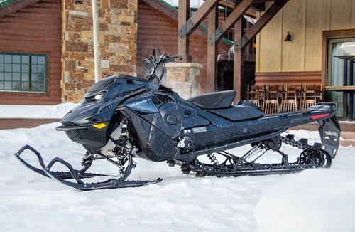 Paonia Cabin | Electric Mountain Lodge: Mountain Views/Restaurant/Bar/Events/Snowmobiles | 6