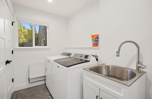 University Park House | Elegant Old Town Charm – Walk to Csu and Downtown