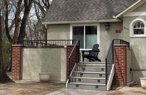 University Park House | Elegant Old Town Charm - Walk to CSU and Downtown