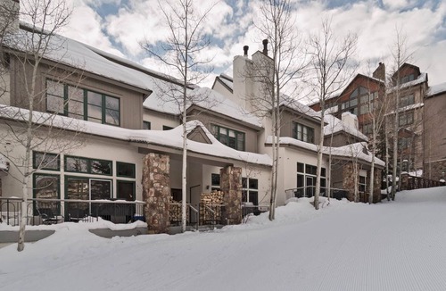 Highlands Townhomes House | Elegant Ski-In/Ski-Out Townhome in Beaver Creek