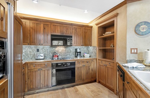 Beaver Creek Condo | Elkhorn Lodge 3 Bedroom Penthouse Platinum Plus Ski in/Ski out