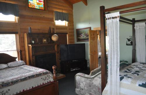 Pagosa Springs Bed & Breakfast | Elkwood Manor Bed & Breakfast