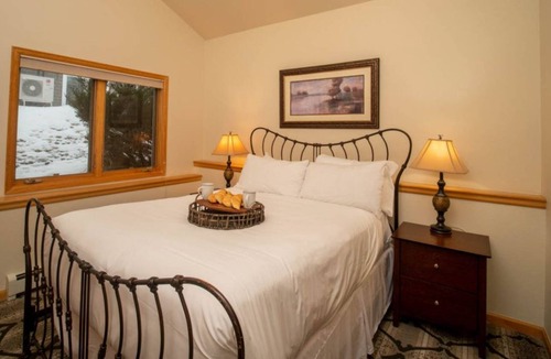 Stanley Hills Condo | Enchanting condo with fireplace, patio, and private hot tub!