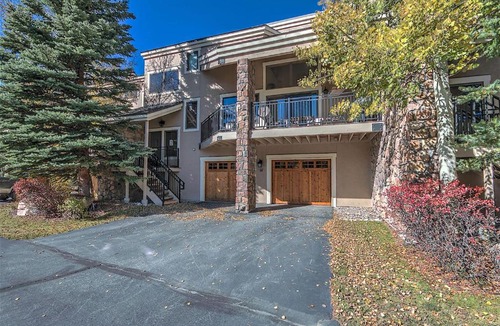 Keystone Apartment | Enclave #14 by Book by Owner