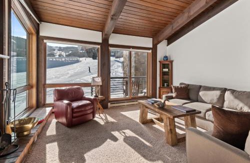 Snowmass Village House | Enclave 306, Snowmass Ski-In/Ski-Out Condo w/Shared Pool/Hot Tub