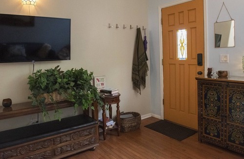 Capitol Hill House | Enjoy, Peaceful Urban Escape in Trendy Capitol Hill, Denver - 30+ day stays only