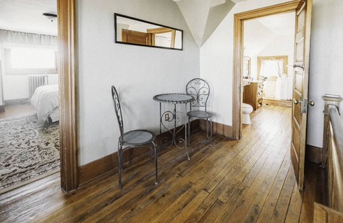 Trinidad Bed & Breakfast | Entire 3rd Floor of Historic Mansion!