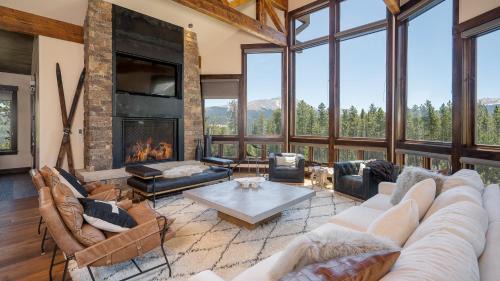 Timber Trail House | Epic Retreat
