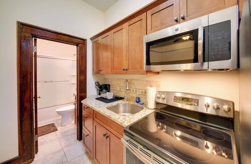 Wallace Apartment | Epic Silver Valley Basecamp: Steps to Dtwn Fun!