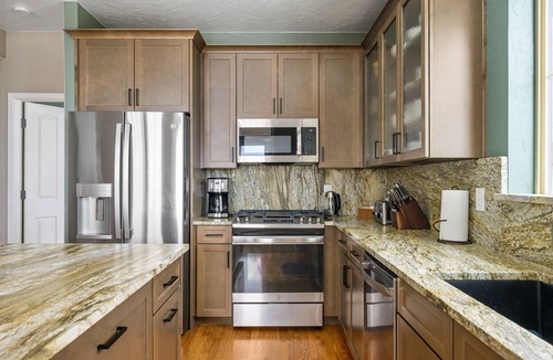 Granby House | Epic Ski In/Ski Out Location, Hot Tub, Open Layout w/Plush and Cozy Setting, Home Sits on Slopes