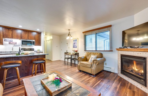 Estes Park Condo | Estes Park Condo Rental: Balcony w/River Views!