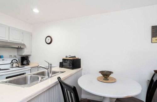 Telluride House | Etta Place 5 by Avantstay Ski In/Ski Out Unit w/Views of the Valley!