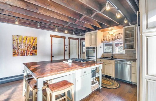 Evergreen West Central House | Evergreen Retreat - Private Hot Tub & Mountain Views
