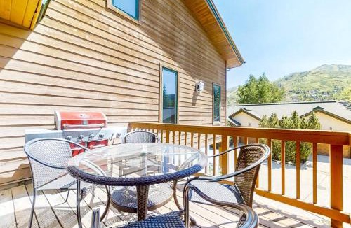 Steamboat Springs House | Evergreens 08