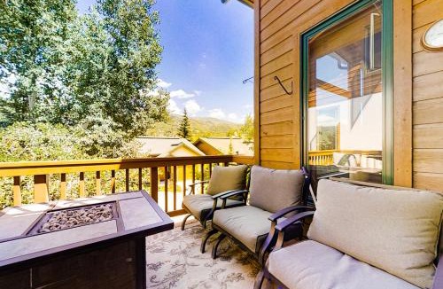 Steamboat Springs House | Evergreens 09