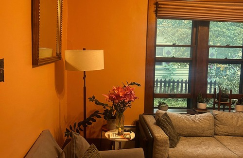 Whittier House | Exclusive 2 Bedroom retreat in Boulder, only 2 blocks from Pearl