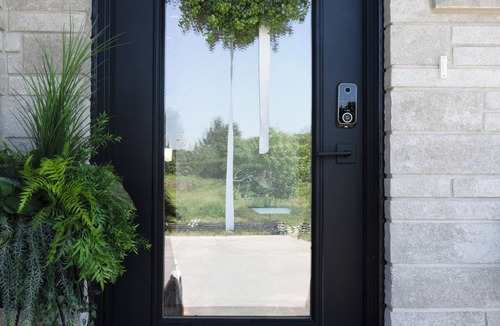 Mount Forest Apartment | Executive Luxury Condo-Corporate Stay