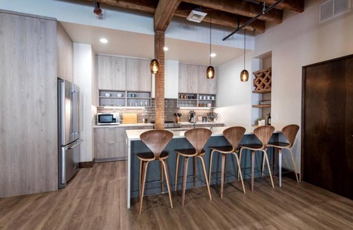 Downtown Spokane Apartment | Executive Suite with King Bed and Fast Wi-Fi