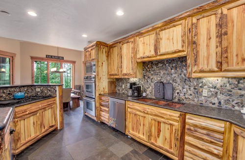 Peak 8 House | Expansive elegance at base of Peak 8, 6 en-suites, 9 fireplaces, game tables, hot tub!