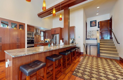 Snowmass Village House | Expansive mountain lodge with hot tub, fast WiFi, & easy access to slopes