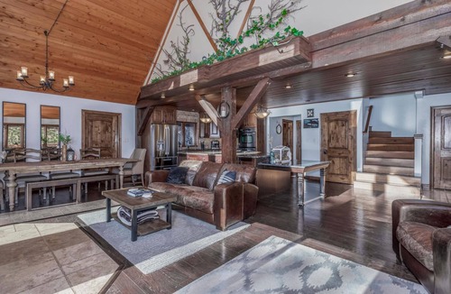 Idaho Springs House | Expansive Mountain Retreat: Secluded Yet Accessible — Steam Shower, Tubs, Nature