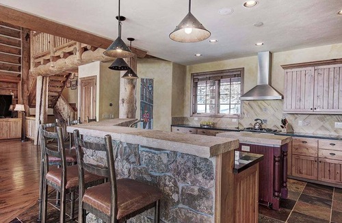 Breckenridge House | Experience luxury at Ten Mile Estate, stunning mountain views and ample amenities!