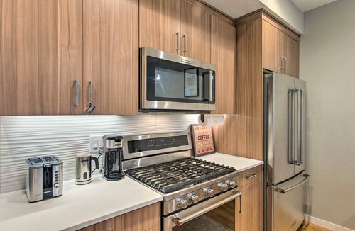Baker House | Explore CO - Central/Rooftop Terrace & Fire Pit