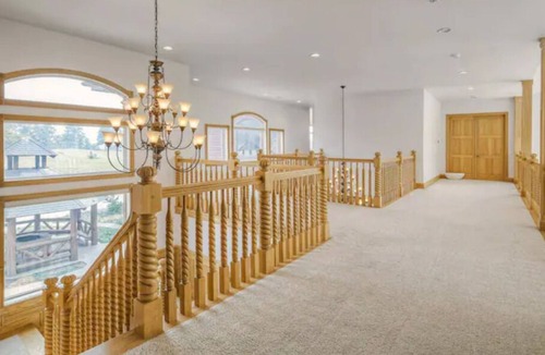 Indian Hills House | Exquisite Indian Hills Estate