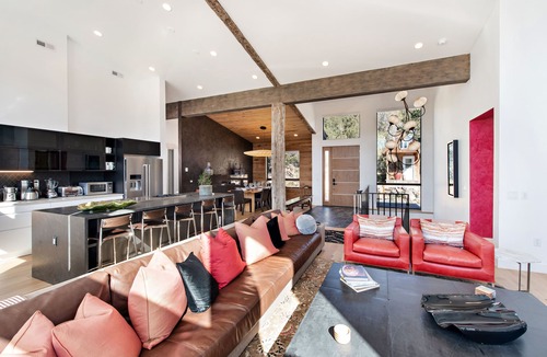 Carbondale House | Exquisite Modern Home With Koi Pond, Hot Tub, Near Basalt & 25 Min to Aspen!