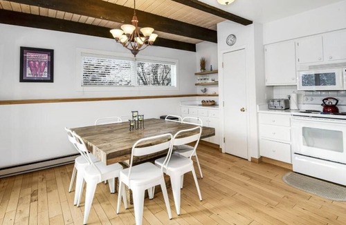 Vail House | Fabulous Vail Townhome - Steps from the free Town of Vail bus