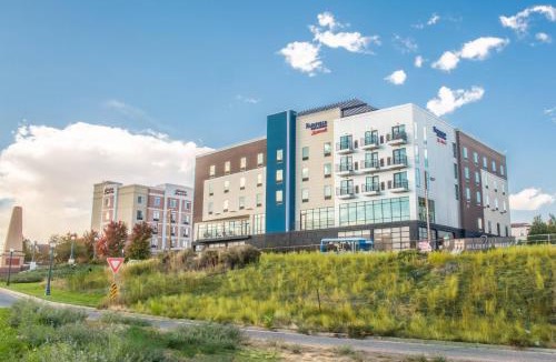 Highland Hotel | Fairfield Inn & Suites by Marriott Denver Downtown