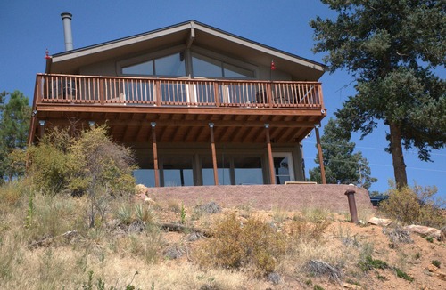 Denver Cabin | Falcon Ridge Chalet-Woodland Park: WiFi & Views, Deck and Views of Pikes Peak