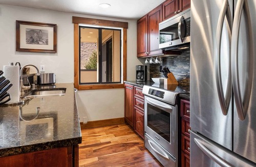 Vail Condo | Fallridge 205 - Bright Three Bedroom