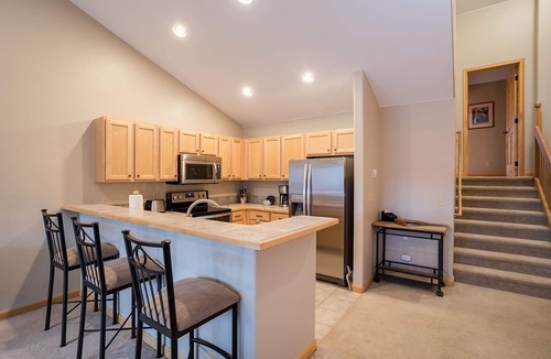 Steamboat Springs House | Family-Friendly Mountain Townhome with Spacious Layout & Great Amenities – Q